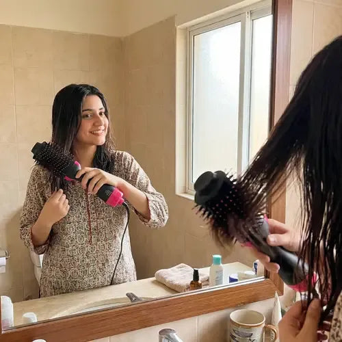One Step 3 in 1 Hair Dryer And Styler